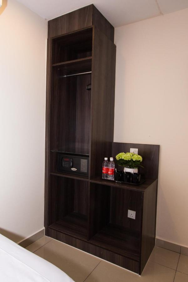 My Hotel @ Sentral 2 Kuala Lumpur Luaran gambar